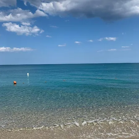 Brezza Marina Nyaraló *